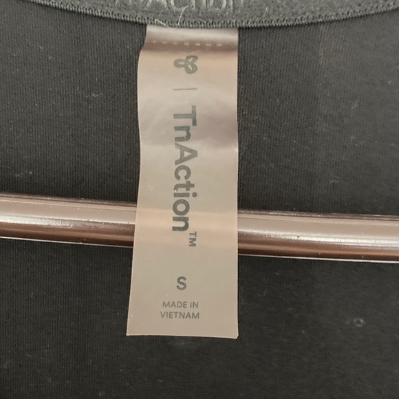 TnAction Revolve Tank - Picture 4 of 16